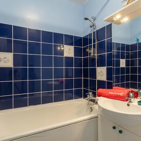 Studio Les Flots Bleus-11 By Interhome Appartement *
